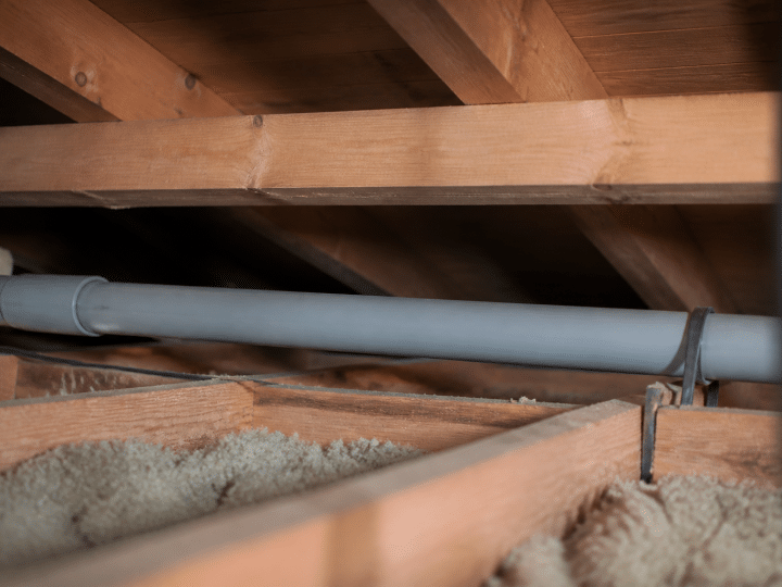 VMC double flux dans les combles : comment l&rsquo;installer et où la placer ?